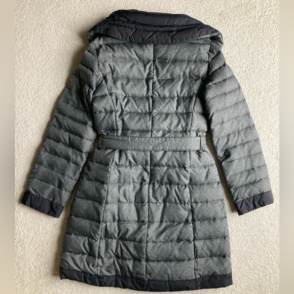 Weekend MaxMara puffer coat - Picture 12 of 15